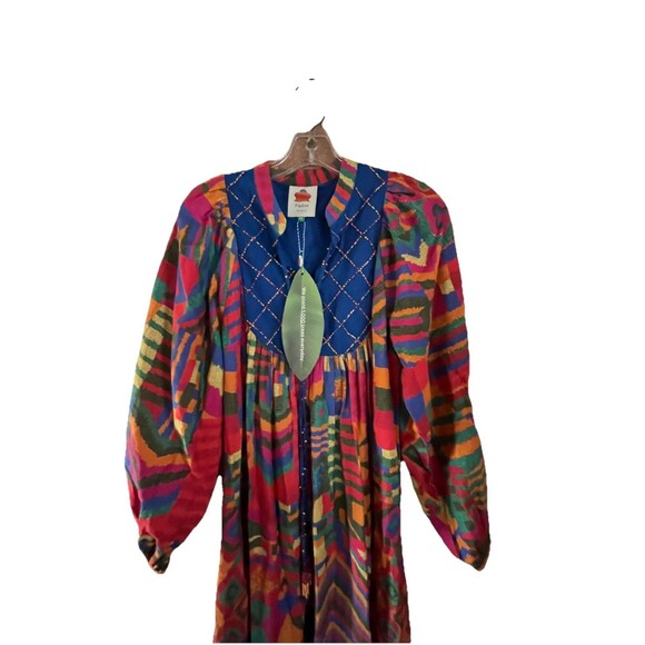 FARM Rio Summer Patches Embroidered Tunic Midi Dress  Size XS NWT - Picture 2 of 8